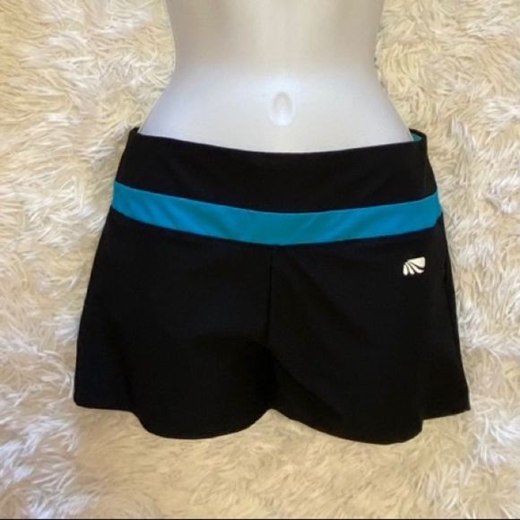 Marika Tek women’s Activewear Workout Sports Shorts, size M - Picture 1 of 9